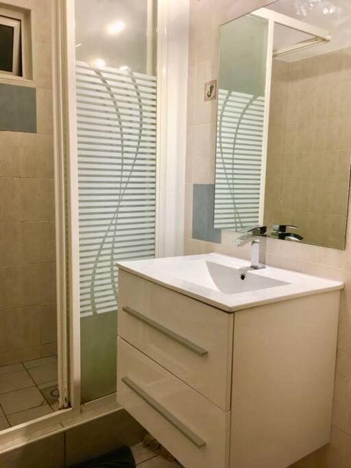 Apt Terrasse Bord De Mer & Piscine / Flic En Flac Ngoại thất bức ảnh